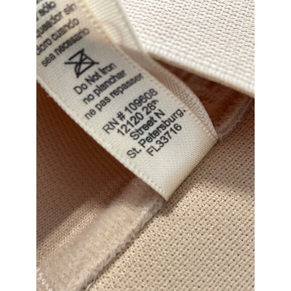 Rhonda Shear 2 Pack Molded Cup Bra with Wrap Back Size Medium Black Beige 669.6 - Picture 6 of 9